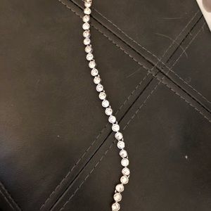 Tennis bracelet